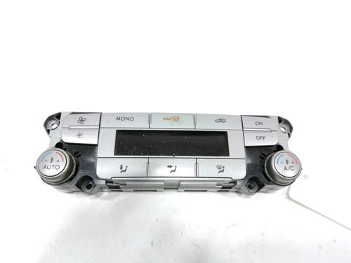 Used Climate control Climate control 37767034 37767034
