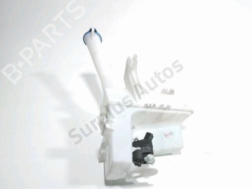 Used Windscreen washer tank Windscreen washer tank HYUNDAI i20 II (GB, IB) 1.1 CRDi (75 hp) 33300924 33300924