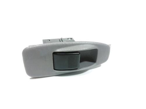 Interrupteur de vitre arrière droite MAZDA PREMACY (CP) 2.0 TD (101 hp) 28249956