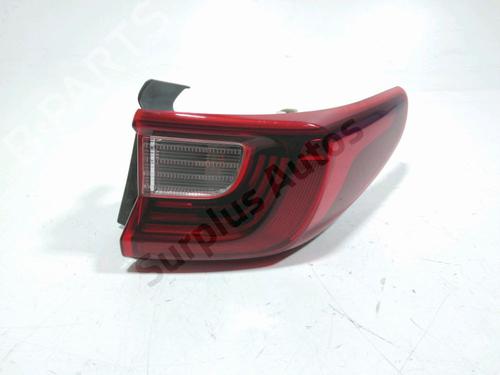 right-taillight-kia-stonic-yb-2017-34390136 main image