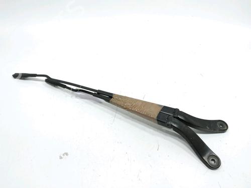 Used Front windshield wiper arm Front windshield wiper arm 37789968 37789968