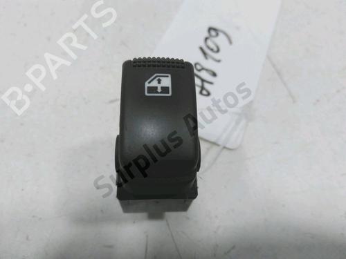 Used Left rear window switch HYUNDAI TUCSON (JM) 2.0 CRDi All-wheel Drive (113 hp) 31000548