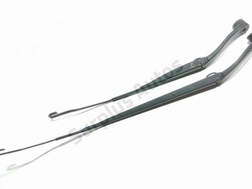 Used Front windshield wiper arm Front windshield wiper arm SUZUKI VITARA (LY) 1.6 DDiS (APK 416D) (120 hp) 40215012 40215012