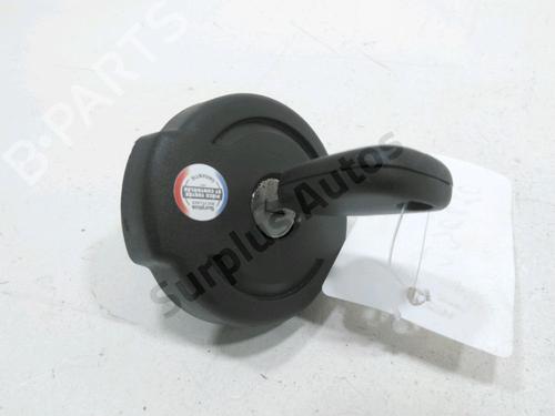 Used Fuel cap CITROËN C4 I (LC_) 1.6 HDi (90 hp) 30983851