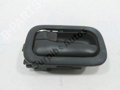 Used Front left interior door handle NISSAN X-TRAIL I (T30) 2.2 dCi 4x4 (136 hp) 30996557