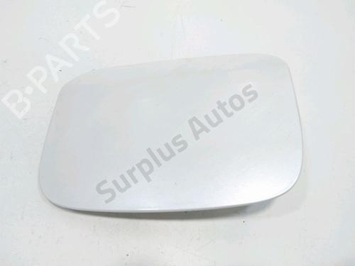 Used Fuel flap Fuel flap LEXUS IS II (_E2_) 200d (ALE20_, ALE20R) (150 hp) 33903758 33903758