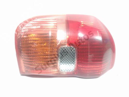 Used Left taillight TOYOTA RAV 4 II (_A2_) 2.0 D 4WD (CLA20_, CLA21_, CLA20R, CLA21R) (116 hp) 28270014