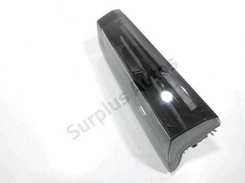 Used Left tailgate light PEUGEOT 2008 II (UD_, US_, UY_, UJ_, UR_, UC_) e-2008 (UKZKXZ) (136 hp) 30633196