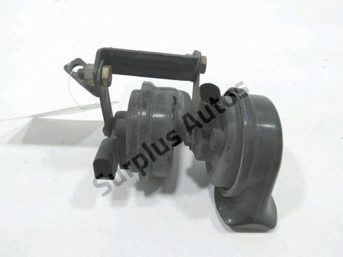 Horn VW POLO IV (9N_, 9A_) 1.4 TDI | BP30986216E13