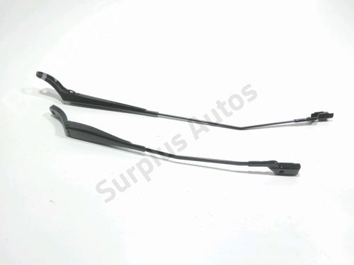 Used Front windshield wiper arm CITROËN C3 III (SX) 1.2 THP 110 (SXHNPS, SXHNZT, SXHNZ6) (110 hp) 30503987