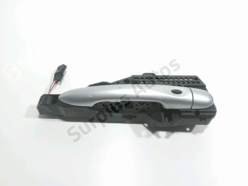 Used Front right exterior door handle RENAULT CAPTUR I (J5_, H5_) 0.9 TCe 90 (90 hp) 30694159