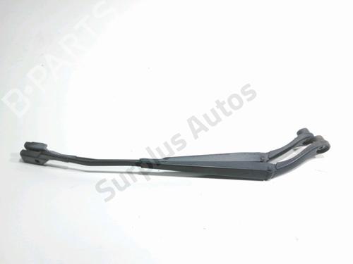 Used Front windshield wiper arm Front windshield wiper arm PEUGEOT RCZ 2.0 HDi (163 hp) 33300913 33300913