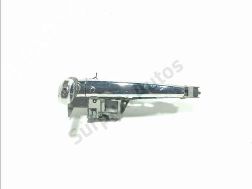 Used Front left exterior door handle Front left exterior door handle 38300708 38300708