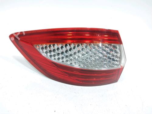Used Left taillight FORD MONDEO IV Turnier (BA7) 1.8 TDCi (125 hp) 31006601
