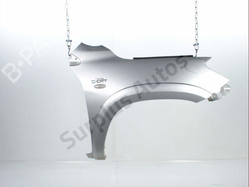 Used Right front fenders TOYOTA RAV 4 III (_A3_) 2.2 D 4WD (ALA30_, ALA30R) (177 hp) 32379508