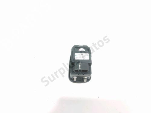 Left front window switch PEUGEOT 206+ (2L_, 2M_) 1.4 HDi eco 70 | BP28249543I27 - Image 2