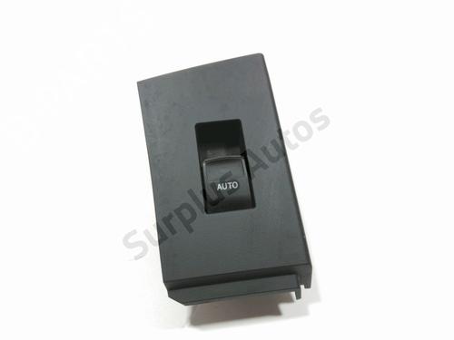 Used Left rear window switch TOYOTA AURIS (_E18_) 1.8 Hybrid (ZWE186_, ZWE186R) (136 hp) 28255725