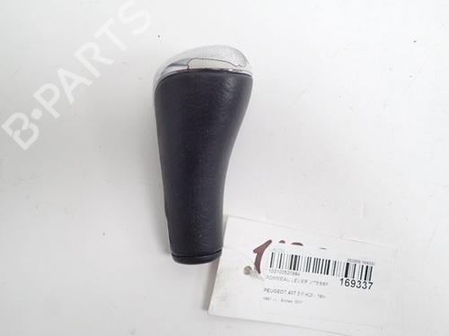 Used Shift knob PEUGEOT 407 (6D_) 2.0 HDi 135 (6DRHRH, 6DRHRE, 6DRHRG, 6DRHRJ) (136 hp) 30987164