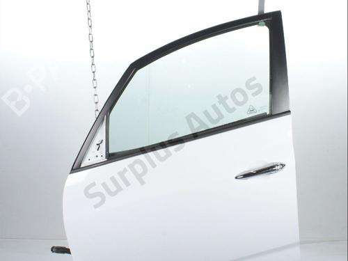 Used Left front door Left front door KIA VENGA (YN) 1.6 CRDi 115 (116 hp) 40059963 40059963