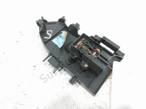 Right front window switch HONDA CIVIC VII Hatchback (EU, EP, EV) 1.4 iS (EP1, EU5, EU7) | BP30994410I26 - Image 2