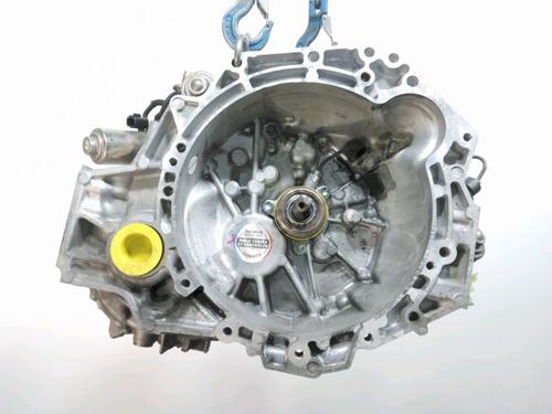 gearbox-toyota-yaris-_p9_-2005-2006-2007-2008-2009-2010-2011-2012-2013-2014-28224658 main image