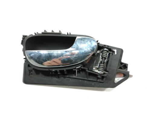 Used Front right interior door handle Front right interior door handle 30996097 30996097