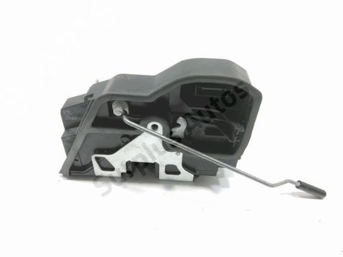 front-left-lock-bmw-3-f30-f80-2011-2012-2013-2014-2015-2016-2017-2018-38587815 main image