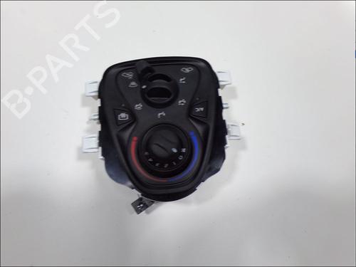 Used Climate control Climate control 37766947 37766947
