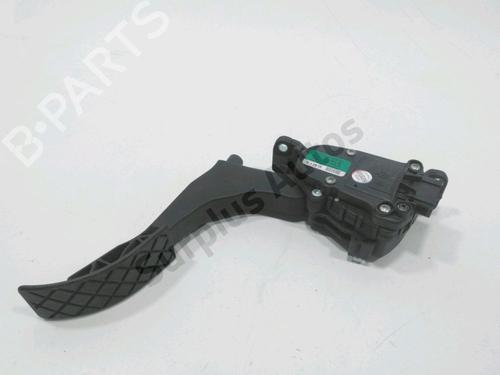 Pedal Pedal VW POLO V (6R1, 6C1) 1.6 TDI (90 hp) 33231029 33231029
