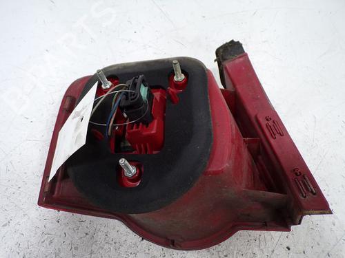 Right taillight VW PASSAT B6 (3C2) 2.0 TDI 16V 4motion | BP37788319C35 - Image 2