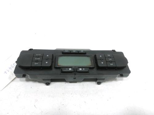 Used Climate control Climate control SEAT ALTEA (5P1) 1.9 TDI (105 hp) 37767147 37767147