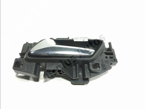 Used Front left interior door handle Front left interior door handle PEUGEOT 308 II (LB_, LP_, LW_, LH_, L3_) 1.6 HDi (92 hp) 33421215 33421215