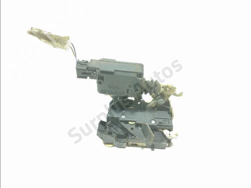Cerradura puerta delantera izquierda Cerradura puerta delantera izquierda 38981290 38981290