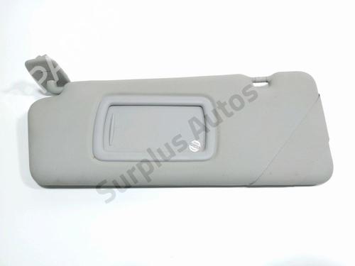 Used Left sun visor Left sun visor 37018102 37018102