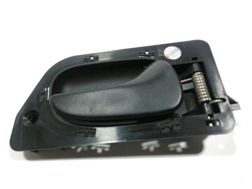 Used Front right interior door handle Front right interior door handle 29858180 29858180
