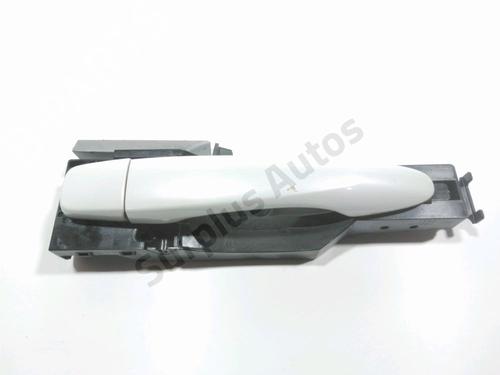 Używane Klamka zewnętrzna drzwi przednich prawych NISSAN QASHQAI II SUV (J11, J11_) 1.5 dCi (110 hp) 28242046