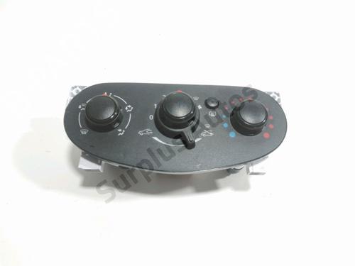 Used Climate control DACIA SANDERO II 1.0 SCe 75 (B8JC, B8JD, B8NC) (73 hp) 28228252