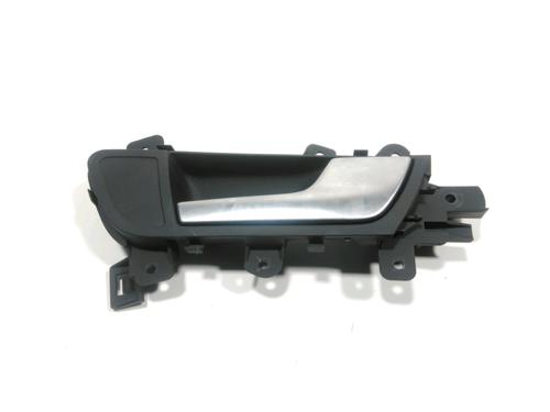 Used Rear right interior door handle Rear right interior door handle AUDI A4 B8 (8K2) 2.0 TDI (143 hp) 28252445 28252445