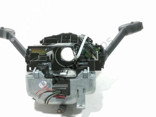 Steering wheel controls SEAT LEON ST (5F8) 1.4 TSI | BP40464483E15 - Image 2