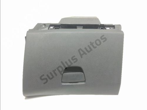 Guantera PEUGEOT 208 I (CA_, CC_) 1.2 VTI 82 (82 hp) 31635811