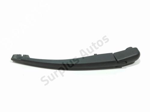 Used Rear windshield wiper arm VOLVO C30 (533) D5 (180 hp) 28271354