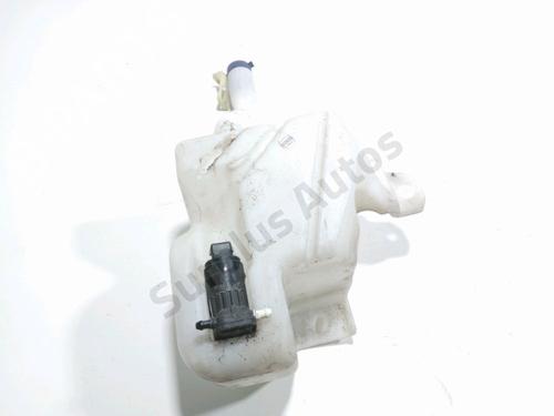 Used Windscreen washer tank FIAT 500L (351_, 352_) 0.9 (199LYC1B) (105 hp) 32181769