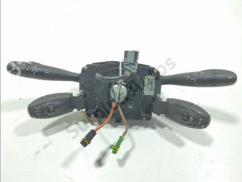 Used Steering wheel controls Steering wheel controls 36796205 36796205