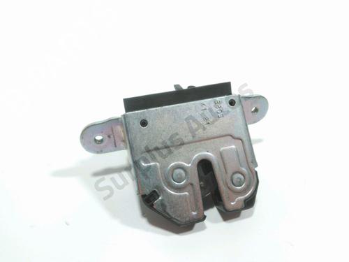 Used Tailgate lock FIAT 500L (351_, 352_) 1.3 D Multijet (199LXY1A, 199LXY11) (84 hp) 30584954