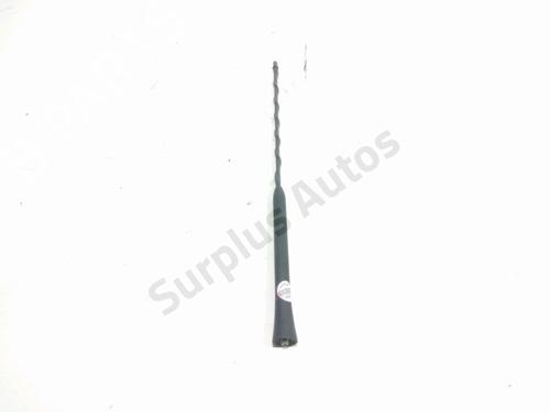 antennabase-fiat-500l-351_-352_-2012-39260586 main image