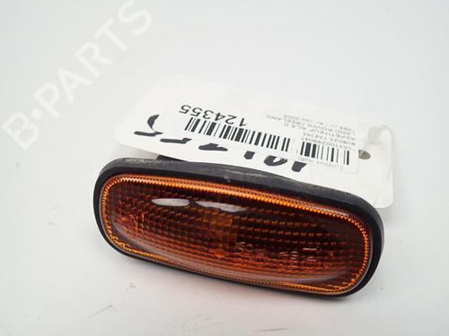 Used Right side indicator LAND ROVER FREELANDER I (L314) 2.0 DI 4x4 (98 hp) 31005405