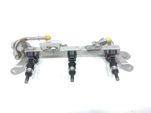 injection-rail-nissan-micra-v-k14-2016-28221258 main image