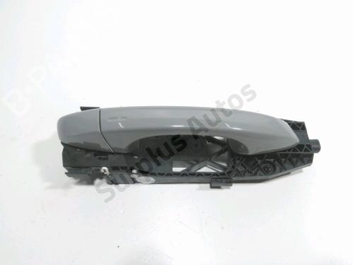Used Front right exterior door handle SKODA KAROQ (NU7, ND7) 1.5 TSI (150 hp) 31986709
