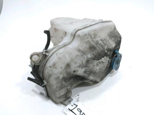 Used Windscreen washer tank TOYOTA COROLLA Liftback (_E11_) 1.4 (ZZE111_, ZZE111R) (97 hp) 31008748
