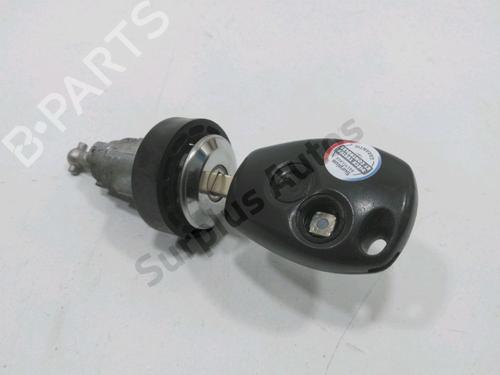 Used Other Other RENAULT TWINGO II (CN0_) 1.2 16V (CN0K, CN0V, CN0A) (76 hp) 33231225 33231225